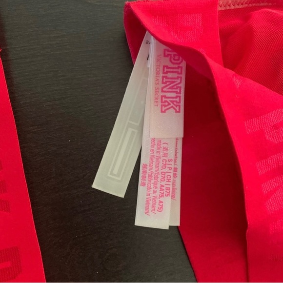 3/$45💫 NWOT. ❤️ Victoria’s Secret Panty and Bralette - Picture 3 of 4